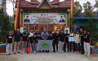 MAN Kota Solok Lepas Kontingen Mini Soccer Menuju RLA Festival Vol. 4